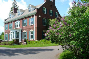 02-McCabe-Renewal-Center-in-spring